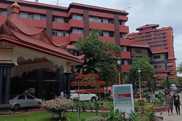 Amrita School of Medicine, Elamkara, Kochi