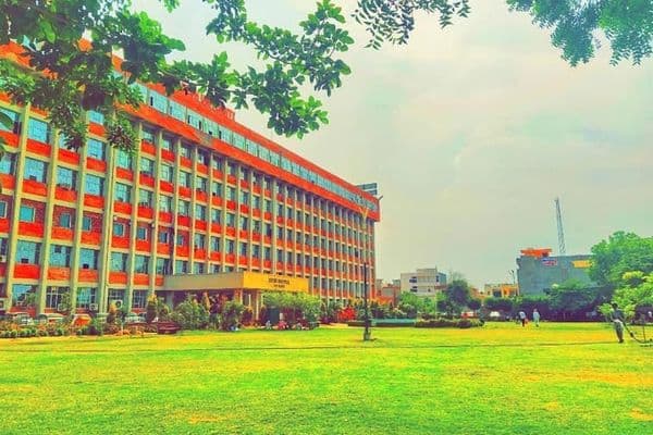 Adesh Institute of Medical Sciences & Research (AIMSR), Bathinda